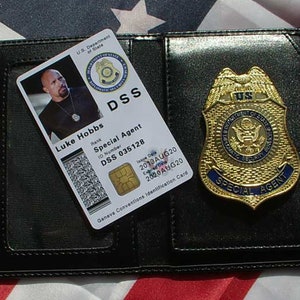 Shield & ID Wallet w/ Cut Out - Meyers Uniforms