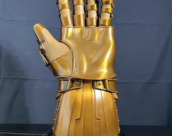 インフィニティ ガントレット サノス ガントレット ウェアラブル