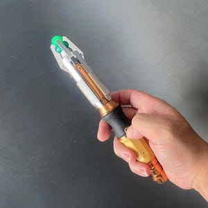 Destornillador sónico del Doctor 11.º, accesorio de cosplay de Matt Smith para la Tardis, accesorios de película para llevar en la Comic Con