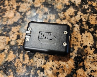 Adaptadores para mandos de Gamecube HHL GC Pocket+ totalmente ensamblados con carcasa impresa opcional.