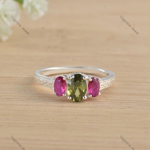 Elegant Chrome Diopside Ring, Green Gemstone Ring, Three-Stone Ring, 925 Sterling Silver Jewelry, Engagement Gift, Ring For Love