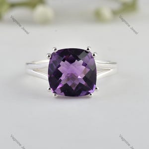Remarkable Amethyst Ring, Purple Gemstone Ring, Solitaire Ring, 925 Sterling Silver Jewelry, Engagement Gift, Ring For Grand Mother