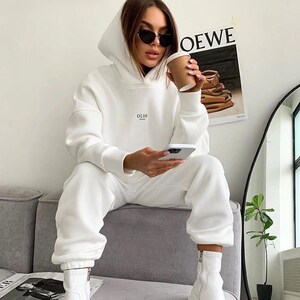 Pastel jogging suit store