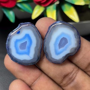 Cabochon di pietra preziosa a fette, di qualità superiore, cabochon di pietra preziosa rara, dal designer unico, per la creazione di gioielli. 65 ct [2 pezzi]