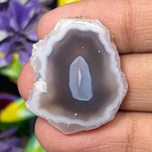 Fetta di pietra preziosa Cabochon 100% naturale di alta qualità rara pietra preziosa Cabochon unico Designer per la creazione di gioielli
