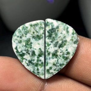 Diopside With Zosite Pair Gemstone Cabochon, 100% Natural Amazing Pair Top Grade Quality Rare Zosite Gemstone For Jewelry Making
