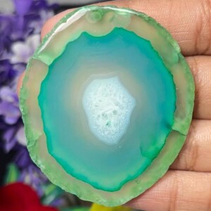 Cabochon di pietra preziosa Druzy a fette, 100% naturale, di alta qualità, raro, con design unico per la creazione di gioielli.