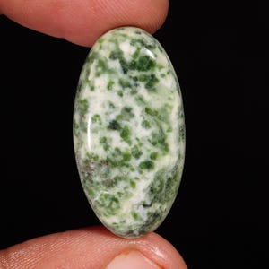 Diopside With Zosite Oval Shape Cabochon Loose Gemstone For Making Jewelry 31.30 Ct 32X16X6 MM Q-3300