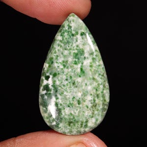 Diopside With Zosite Pear Shape Cabochon Loose Gemstone For Making Jewelry 26.00 Ct 34X20X5 MM Q-3310