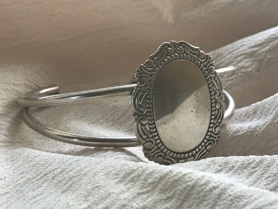 Vintage Sterling Silver Elegant Mirror Frame Bang… - image 1