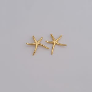 18K Gold Filled Starfish Pendant,Marine Life Charms,Gold Starfish Pendant Necklace for DIY Jewelry Making Supplies