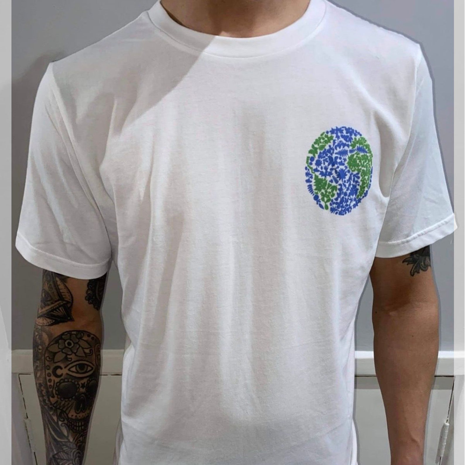 Earth Tee Tshirt écologique et durable par Rethread Etsy