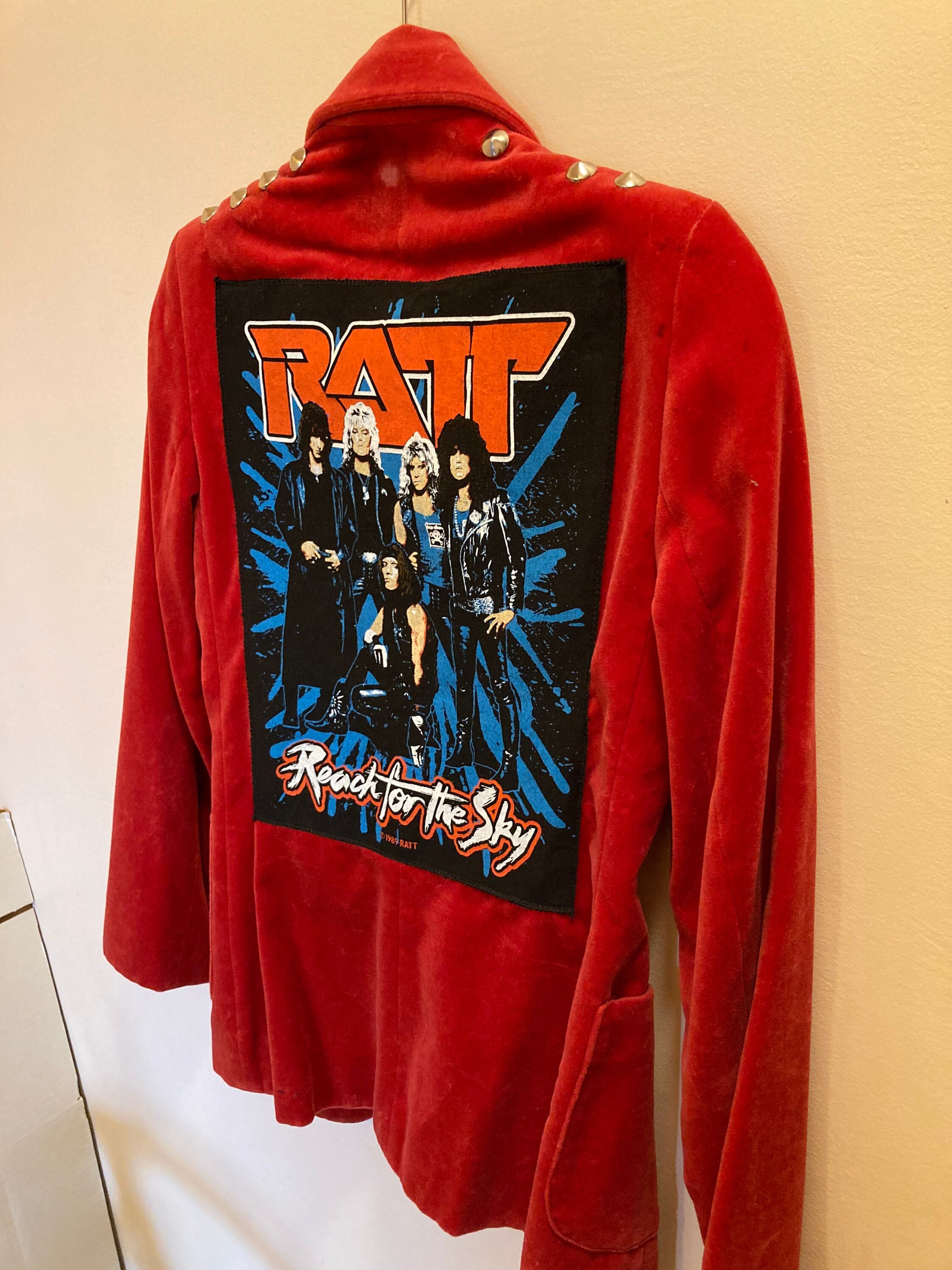 ℝ𝕖𝕕 & ℝ𝔸𝕋𝕋 / Custom Made Red Velvet Women’s Blazer Jacket With Vintage ...