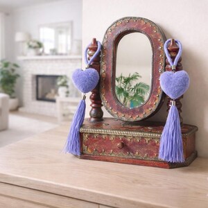 Set of 2 pom pom tassel door knob hangers. Handmade yarn pom pom knob decorations. Mini fiber art. Heart shaped home decorative tassels.