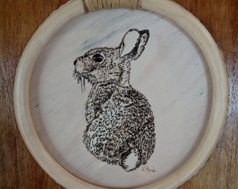 Lapin  pyrogravure sur bois