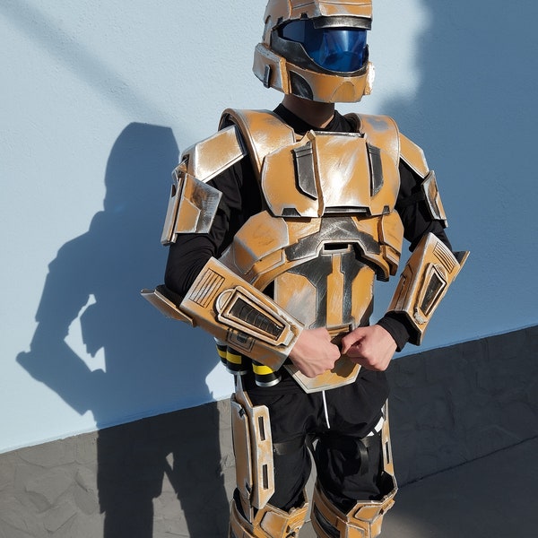 Rusty and Damaged ODST Armor Cosplay
