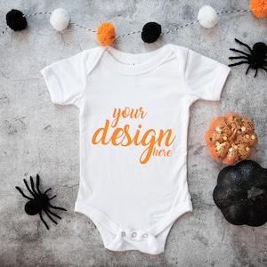 Halloween Bella Canvas Baby Mockup Vest Mock-up 100B Autunno in stile Stock Photo Tutina Mockup Sublimazione JPG Download digitale
