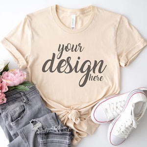 Boho Bella Canvas 3001 Soft Cream Shirt Mockup Tshirt moderna Mock Up Styled Stock Photo Tee Mockup SVG Sublimazione JPG Download digitale