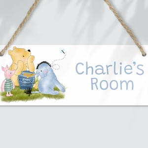Personalised Pooh Bear Door Sign, Kids Bedroom Sign Nursery Kids Room Name plate  Birthday Gift Hanging  Name Sign Door Hanger