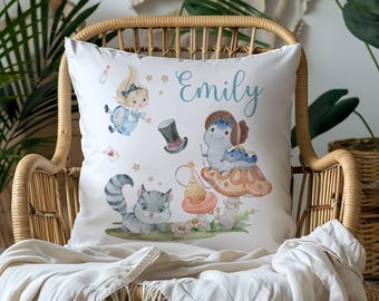 Personalisiertes Alice im Wunderland Kissen: Mädchen Kinderzimmer Dekor