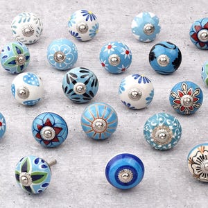 Assorted Blue and White Mixed Ceramic Knobs Kitchen Cabinet Drawer Knobs Cupboard Knobs Drawer Knobs Hardware Knobs Drawer Pulls