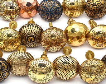 キャビネットノブ 真鍮エッチング花柄：マルチカラー モロッコスタイル 丸型銅製引き出し取っ手（ノブ1個セット）