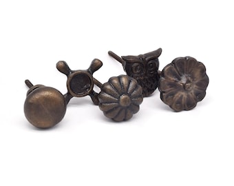 Gałka meblowa żeliwna, antyczny brąz, okucia meblowe (3,9 cm) (zestaw 1 gałki)