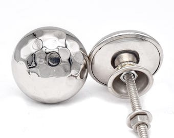 Knop van gehamerd zilvermessing: boho kastladeknop (set van 1 knop)