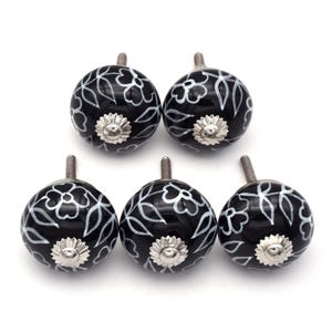 Handmade Black & White Ceramic Knobs, Floral Cabinet Hardware(Set of 1 Knob)
