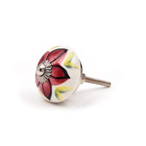 Handgemaakte kastanjebruine rode en gele bloemen keramische knop (set van 1 knop)