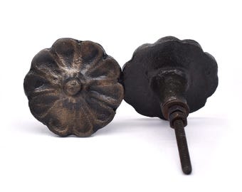 Rustic Flower Knob: Solid Iron, Aged Finish, Cottagecore Drawer Accent(Set of 1 Knob)