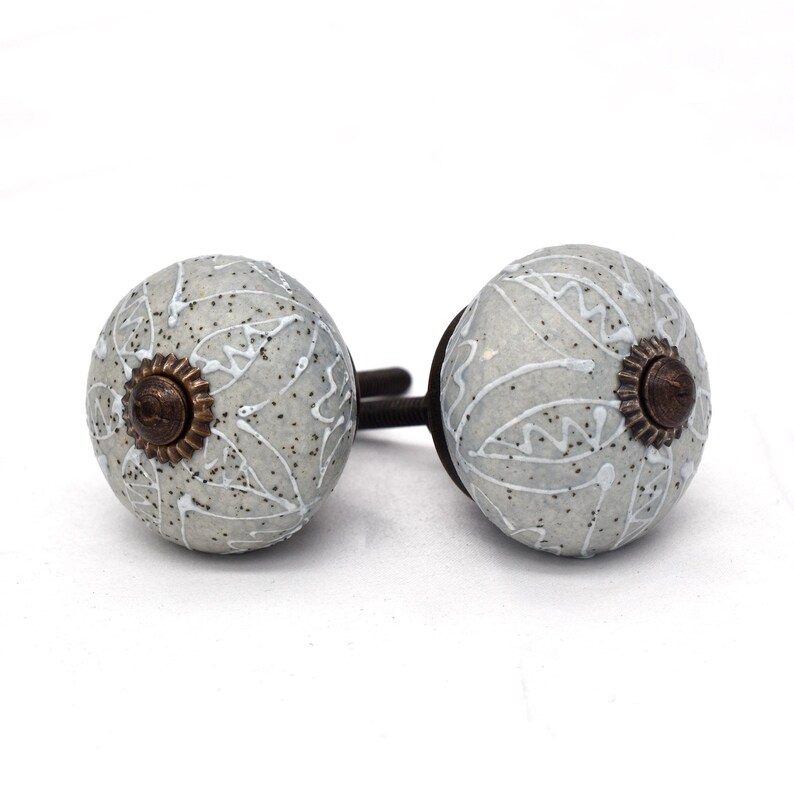 Gray ceramic knobs with hand-painted white mandala floral pattern, bronze back, threaded metal screw, home decor hardware