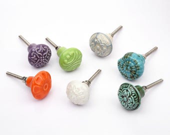 Pomello multicolore con motivo floreale e mandala per cassettiere e mobili decorativi in stile boho (set da 1 pomello)