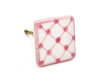 ピンクと白のチェック柄、チェック模様、装飾的なセラミック製ドレッサー引き出し取手、キャビネット戸棚ノブ（ノブ1個セット）