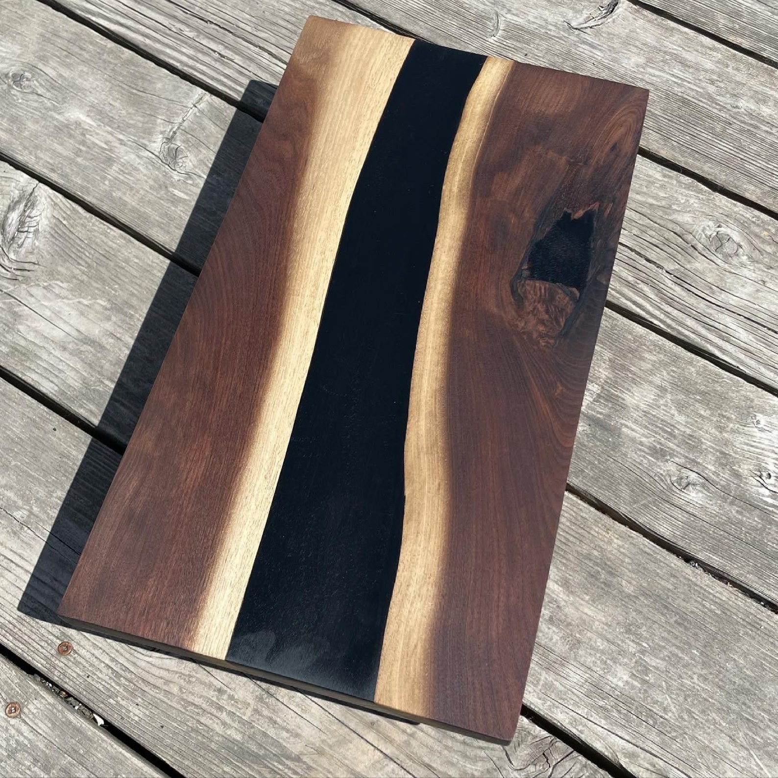 Live Edge Walnut Resin Cutting Board / Tray Etsy