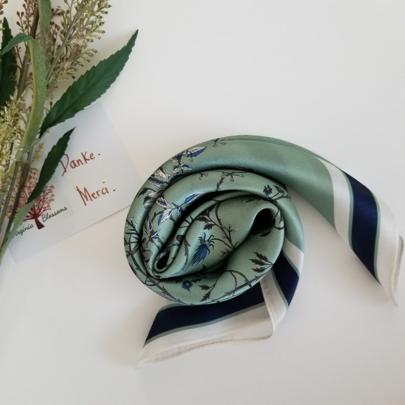Foulard carré en soie 53 cm vert à fleurs, écharpe pour femme, écharpe tendance, bandana, bandeau, chouchou, accessoire de sac, fleurs de Virginie image 7