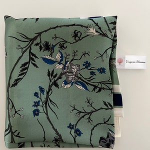 Foulard carré en soie 53 cm vert à fleurs, écharpe pour femme, écharpe tendance, bandana, bandeau, chouchou, accessoire de sac, fleurs de Virginie image 5