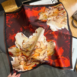 Deep Red Maroon 68cm 100% Silk Scarf, Women's Scarf, Fashion Scarf, Silk Bandana, White Flower, Dark Blue Purple, Floral Scarf zdjęcie 2