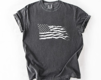 Patriotic USA Flag Shirt, Vintage Grunge T-Shirt