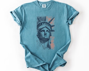 Statue of Liberty Graphic T-Shirt, Vintage New York Tee