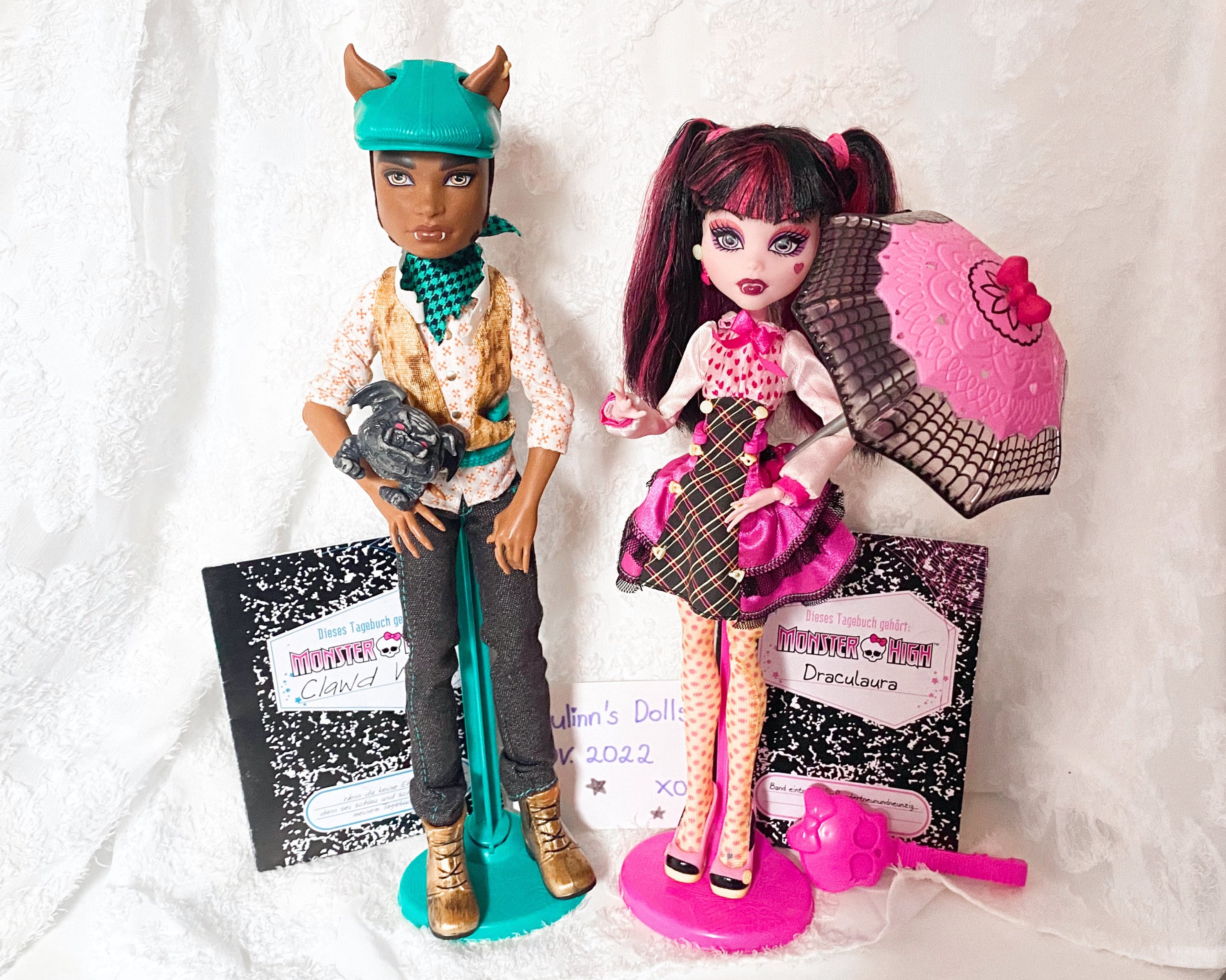draculaura and clawd