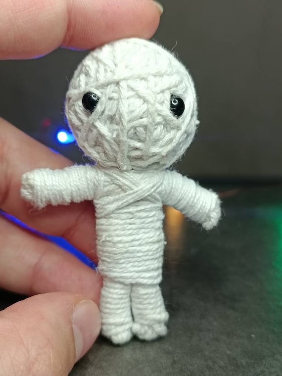 ミイラ風手作り一点物　怖くてカワイイ人形2 ミニチュア手作りハロウィンミイラぬいぐるみ/ブードゥー教/おもちゃ