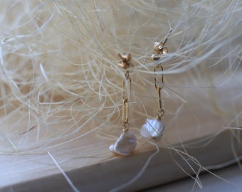 Baroque Pearl Earrings | Keshi Pearl | 14k Gold filled Earrings | Dangle & Drop Earrings |  Chain Earring | Paperclip Chain Earring