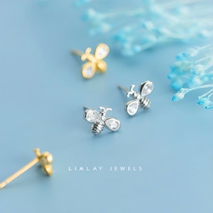 Dainty Bee Shaped Stud Earrings, Bee CZ Studs Earrings, gold bee studs, Silver Bee Earrings, Sterling Silver Bee Studs, Bee Cartilage Stud