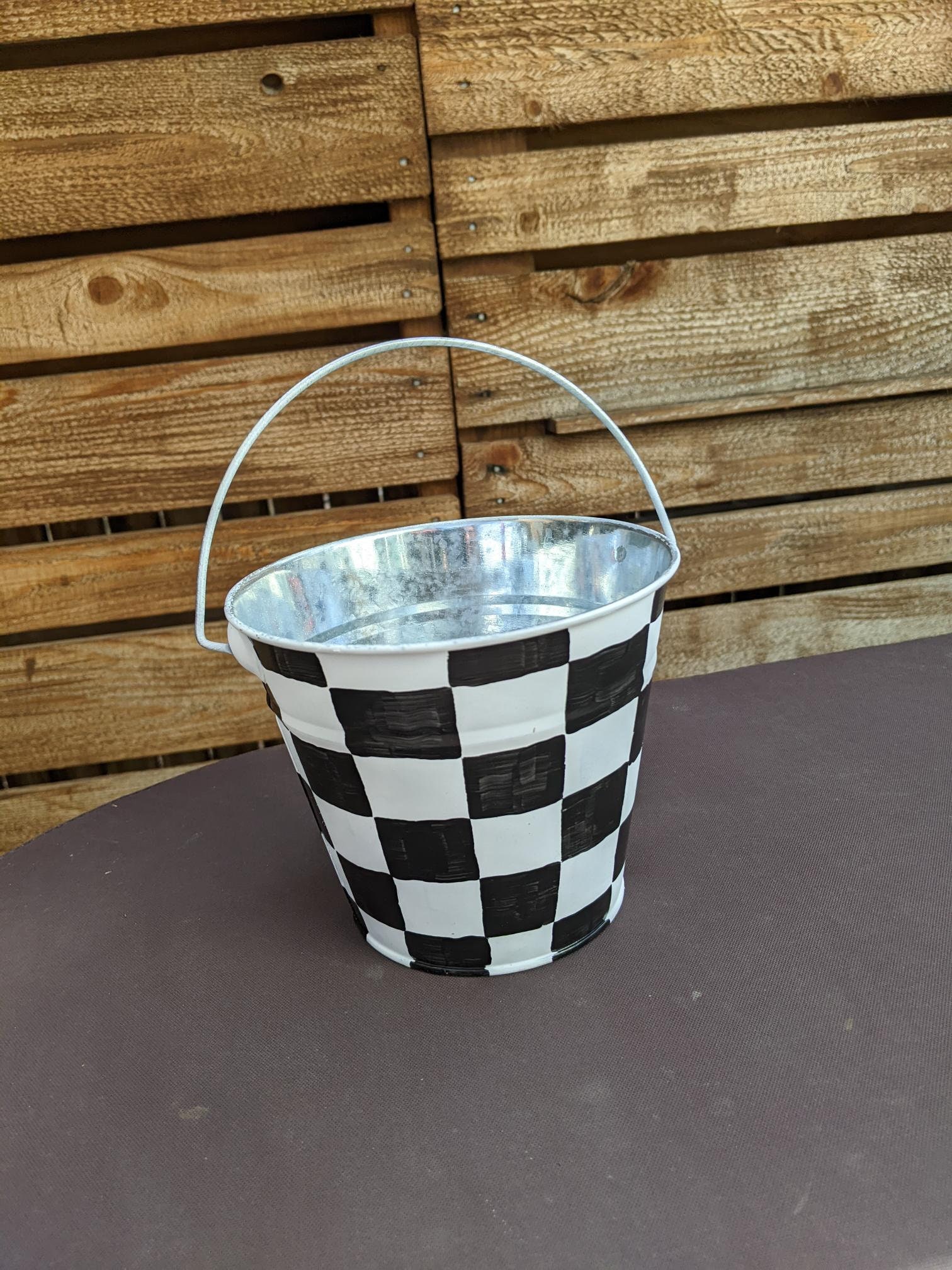 Checker Pattern Bucket Medium Size - Etsy