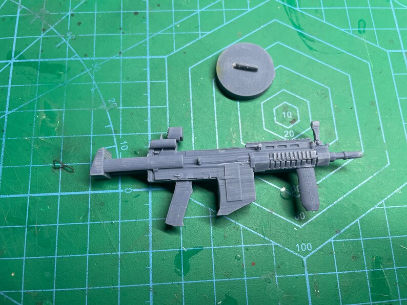 Custom Redesigned Zaku F2 Rifle- Para Version - for 1/100 Scale Gundam ...