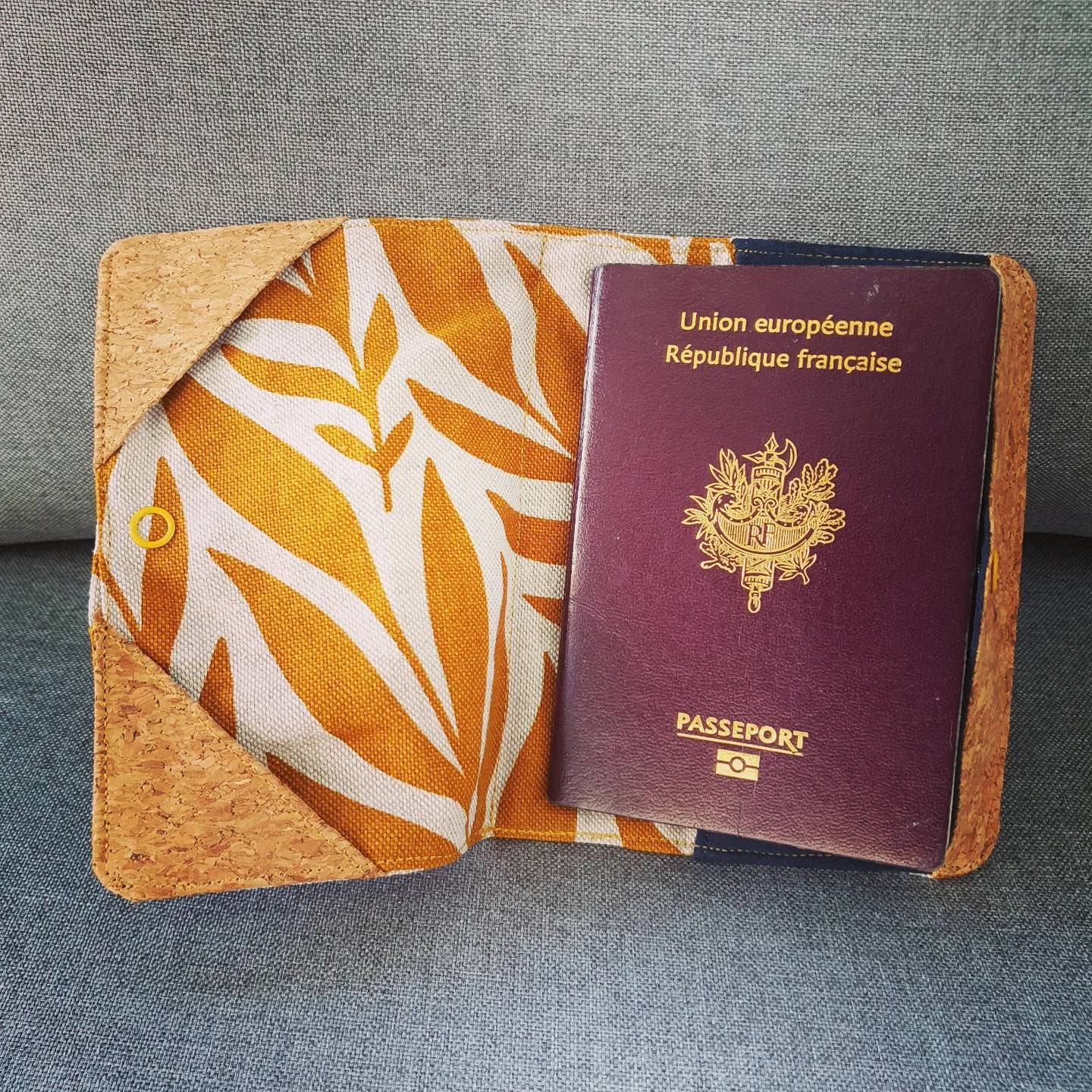BHYDRY Dédié Nice Travel Passeport Pochette Etui De Carte Didentité Protecteur Organisateur 