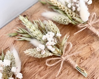 Dried Flower Buttonhole | Wedding Flowers | Boutonniere | Baby's Breath