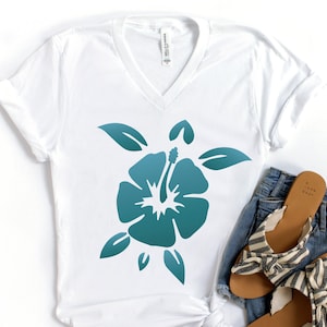 Womens Sea Turtle VNeck TShirt, Hibiscus V Neck Shirt for Women, V Neck Beach T Shirt, Summer Shirt, Hawaii T Shirt, V Neck Cruise Shirt