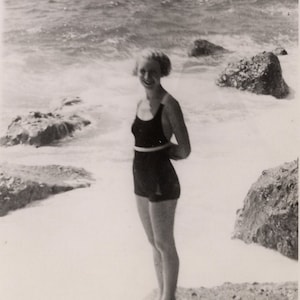 Plage ensoleillée, photo vintage